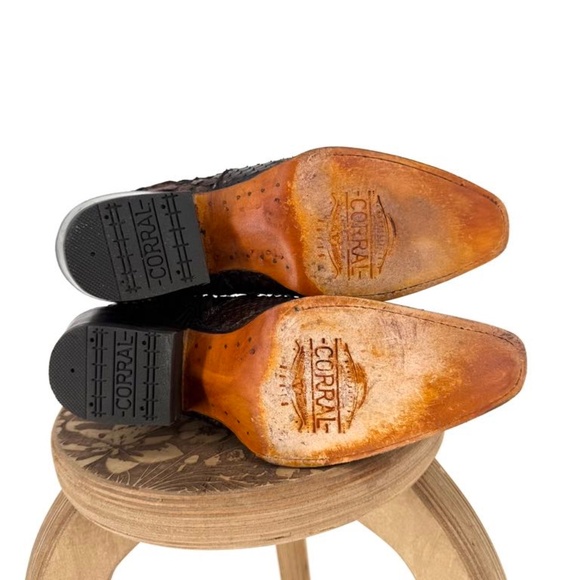 Corral Brown Python Full Exotic Ankle Boots Size 8.5 - Picture 5 of 16